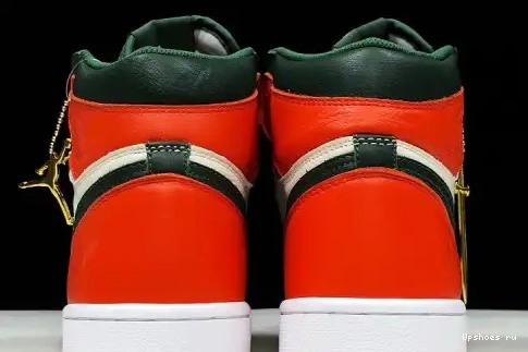 AV3905-138 Jordan Og-Sf 'Solefly' Air Retro 1 High AV3905-138 - 0507